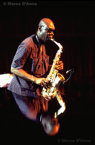 Manu Dibango, 2002